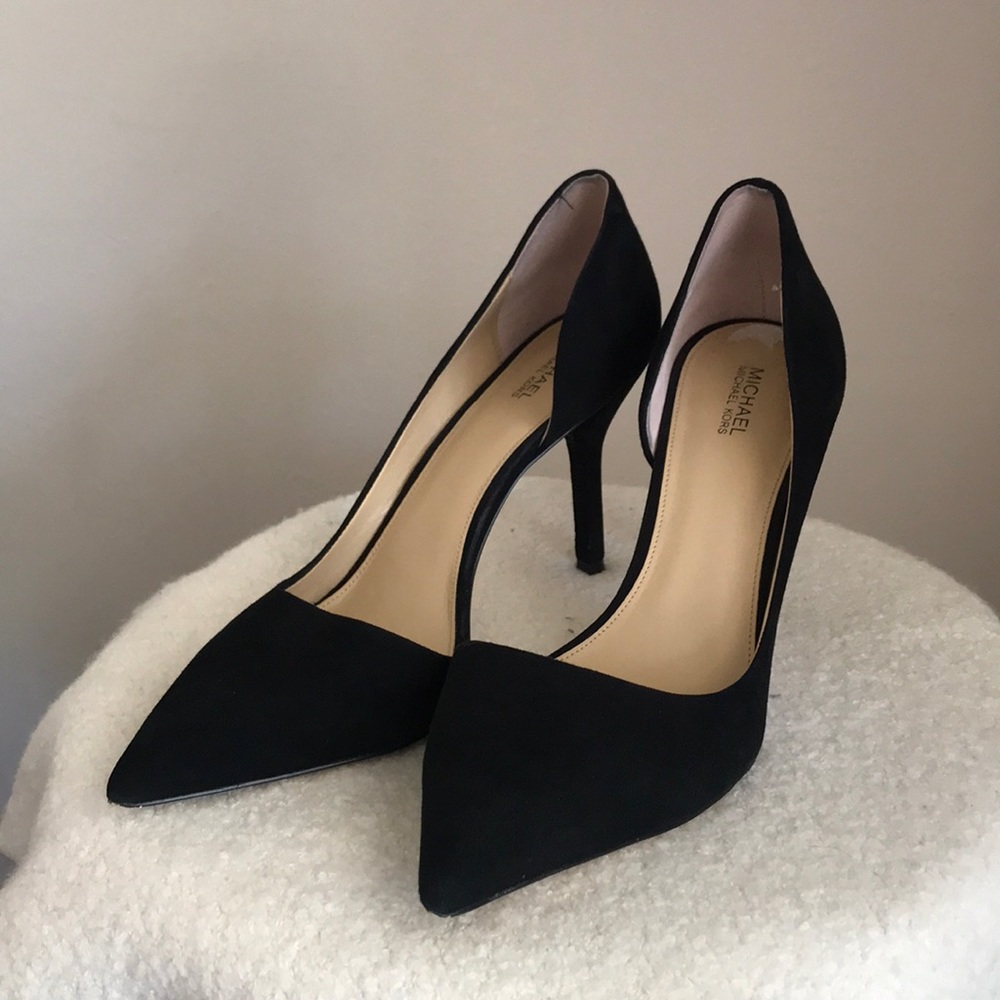 Michael Kors black heels 🔥